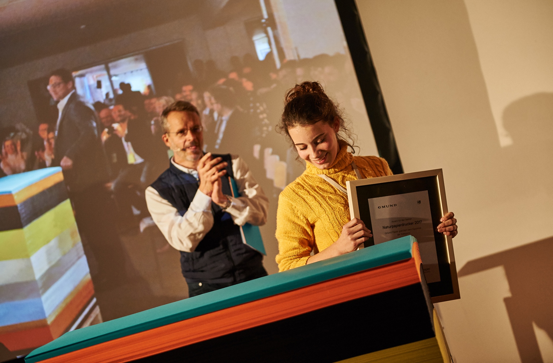 Emelie erhält 2017 den Gmund Award als Naturpapierdrucker des Jahres